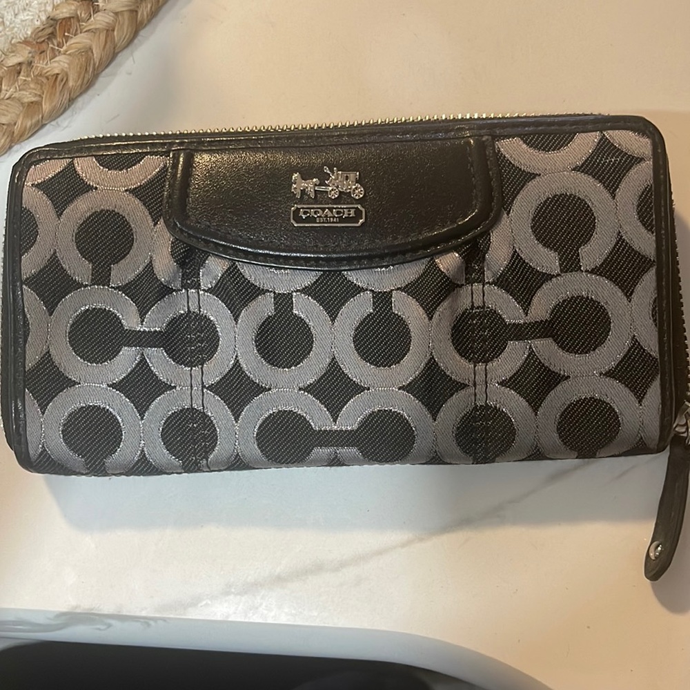 Coach Zip closure wallet